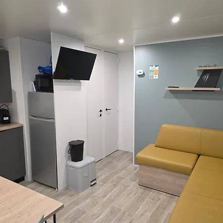 - 510 - Mobilhome Xl Premium 6 Personnes 5 Etoiles * 울가트